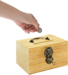 Spardose mit Schlüssel Holz
